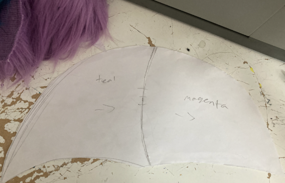 Paper template of a hair puff